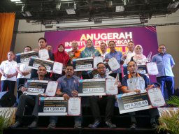 Anugerah &raquo; Anugerah Institusi Pendidikan TVET@KPLB